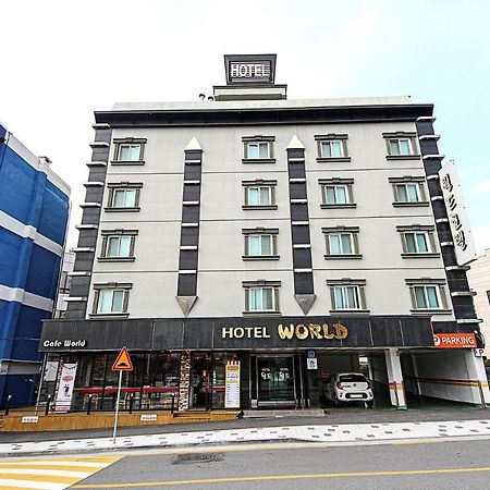 World Hotel تشنتشون المظهر الخارجي الصورة