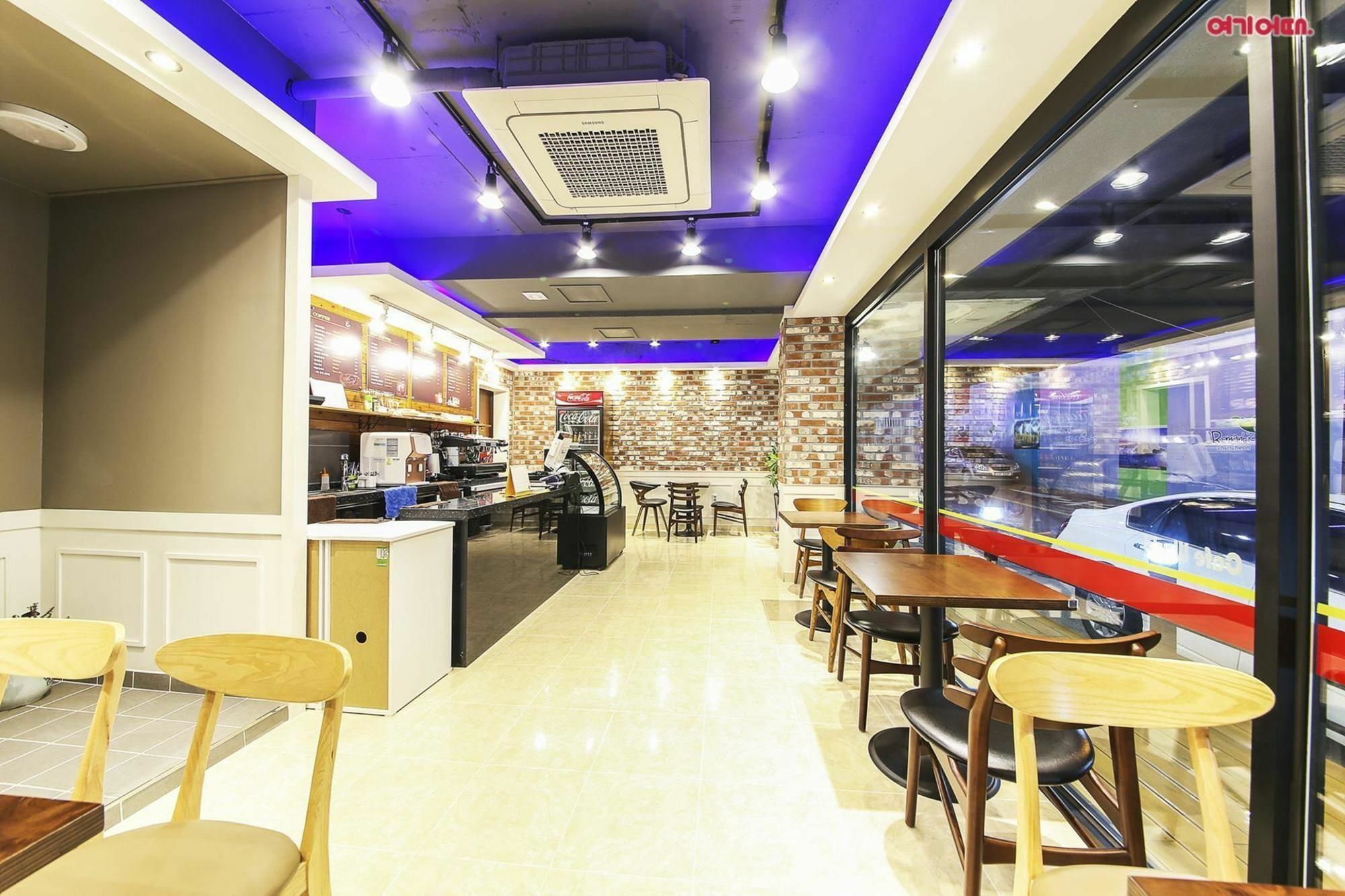 World Hotel تشنتشون المظهر الخارجي الصورة